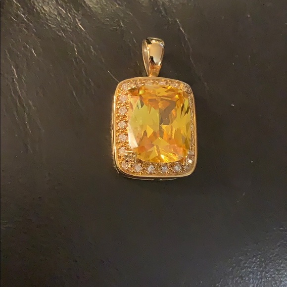 Necklace - Picture 4 of 5